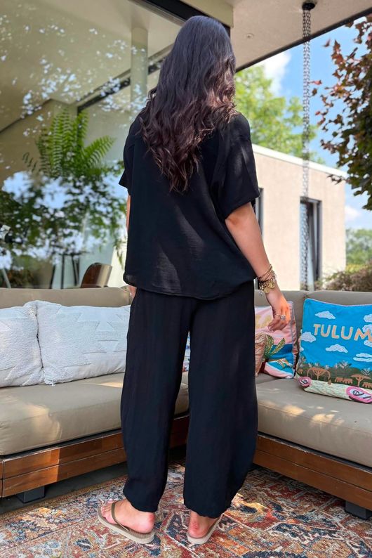Lina Linen Blend French Tuck Blouse Black